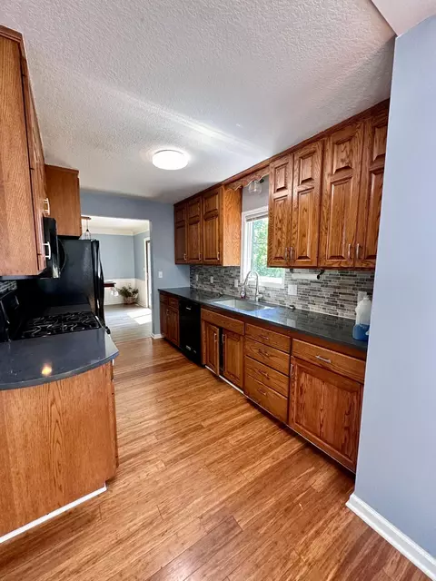 22390 Glynview Trl, Faribault, MN 55021 photo 7
