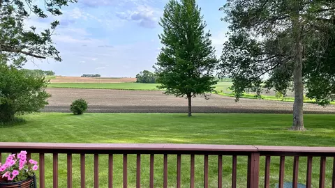 22390 Glynview Trl, Faribault, MN 55021 photo 6