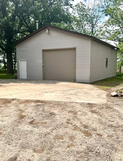 22390 Glynview Trl, Faribault, MN 55021 photo 23