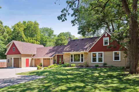3119 Groveland School Rd, Wayzata, MN 55391