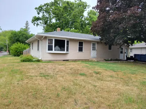 440 6th St E, Hector, MN 55342 photo 2