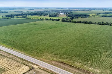 Nnn-40 210th Avenue, Royalton, MN 56373
