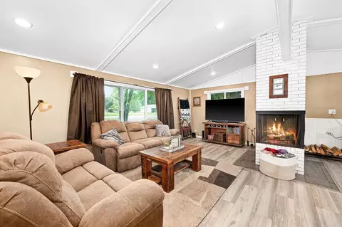 4950 Arnold Rd, Duluth, MN 55803 photo 4