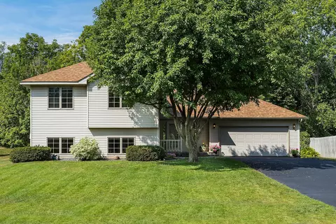 9101 Upland Ln N, Maple Grove, MN 55369
