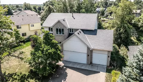 2434 Montana Ave E, Maplewood, MN 55119