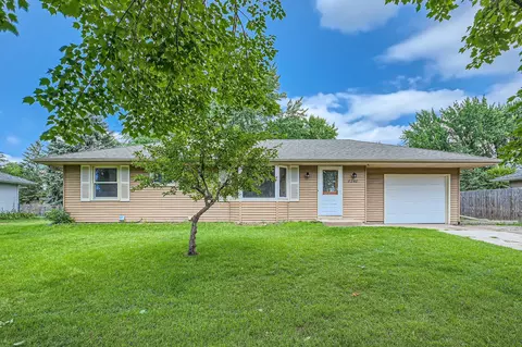 8240 Ingberg Trl S, Cottage Grove, MN 55016