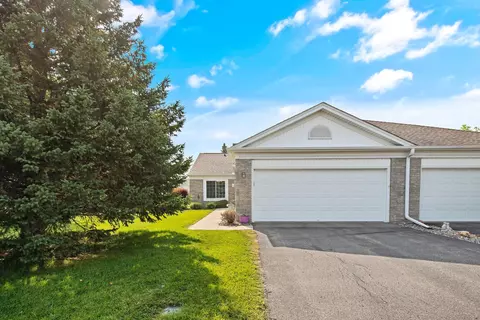 15700 Finesse Way, Apple Valley, MN 55124