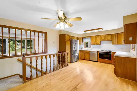 2012 Zircon Ln, Eagan, MN 55122 photo 7