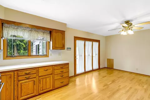 2012 Zircon Ln, Eagan, MN 55122 photo 11