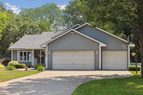 11816 Georgia Ave N, Champlin, MN 55316