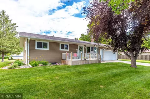 502 5th Ave NE, Dilworth, MN 56529