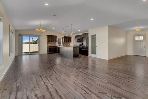 300 26th St SE, Willmar, MN 56201 photo 11