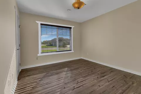 300 26th St SE, Willmar, MN 56201 photo 17