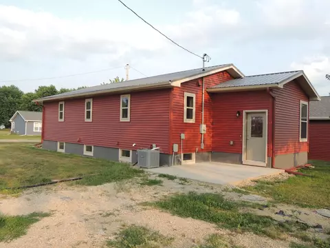 110 Walnut St, Taopi, MN 55977