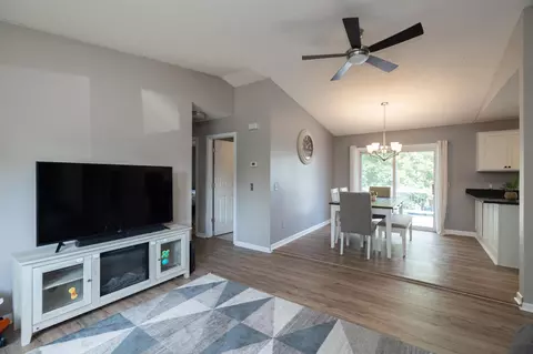 10933 Xylon Ct, Champlin, MN 55316 photo 12
