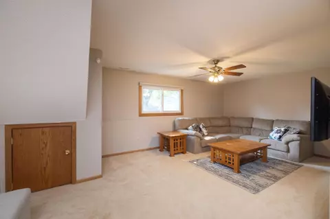 10933 Xylon Ct, Champlin, MN 55316 photo 22