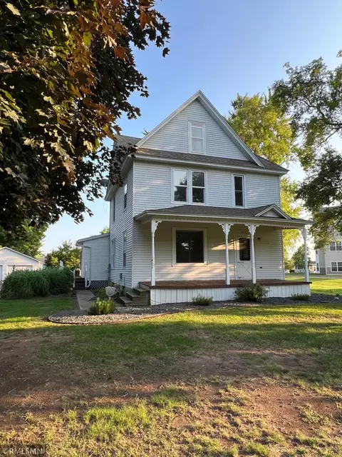 1273 175th Ave, New Richmond, WI 54017