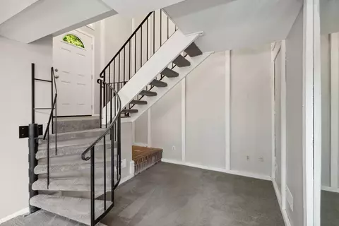 5540 E Bavarian Pass, Fridley, MN 55432