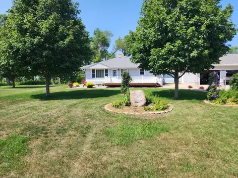 572 State Highway 15, Fairmont, MN 56031