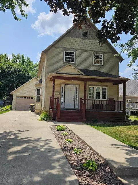 219 W South St, Caledonia, MN 55921
