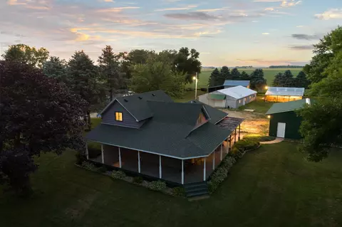 52636 270th St, Austin, MN 55912