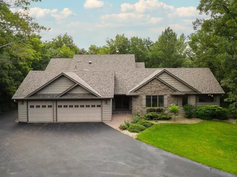 20901 Lynn Dr, Prior Lake, MN 55372