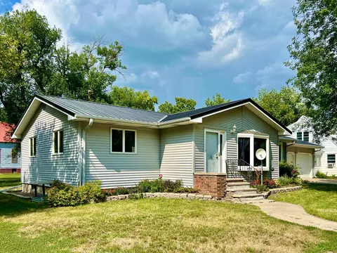 910 3rd Ave N, Wheaton, MN 56296 photo 2