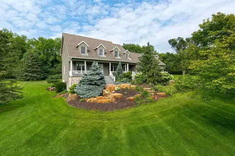 2900 Wear Cir, Orono, MN 55356