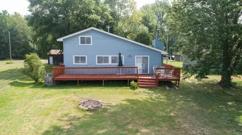 27846 Lakewood Dr NW, Isanti, MN 55040