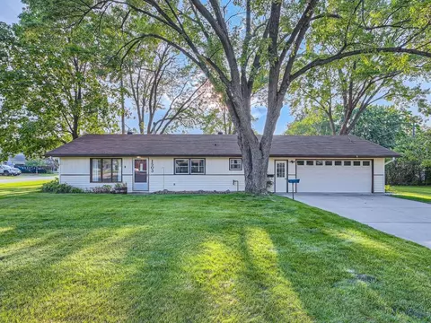 1503 9th Ave, Anoka, MN 55303