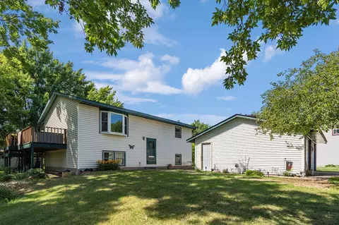 613 Maple St, Monticello, MN 55362