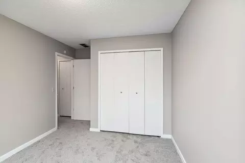 3854 Heather Dr, Eagan, MN 55122 photo 18
