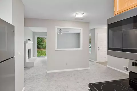 3854 Heather Dr, Eagan, MN 55122 photo 9