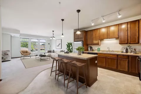 7100 Metro Blvd #228, Edina, MN 55439