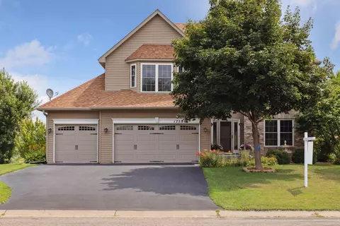 17590 Hyde Park Ave, Lakeville, MN 55044