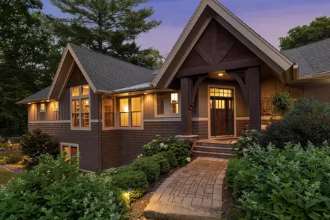 310 Wise Ave, Wayzata, MN 55391
