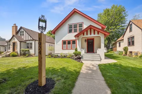1924 Cleveland St NE, Minneapolis, MN 55418
