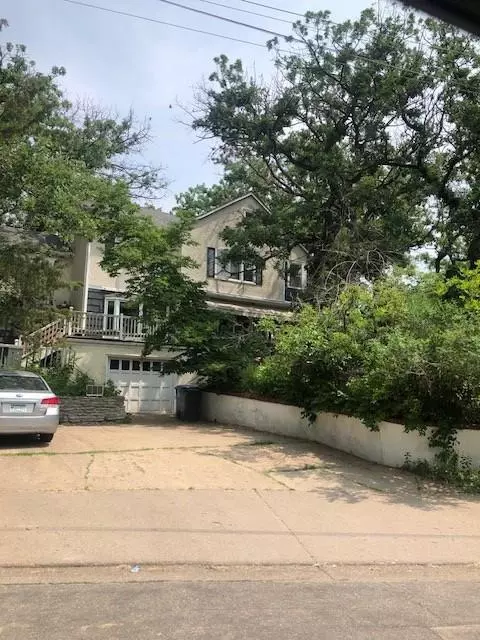 3516 21st St W, Minneapolis, MN 55416