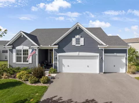 1479 Summit Ct, Stillwater, MN 55082