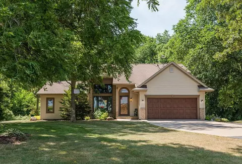 36471 85th St, Waseca, MN 56093