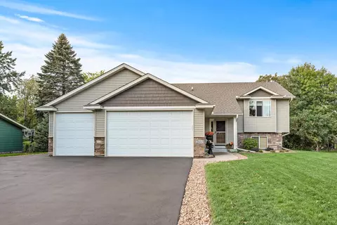 12660 Grouse St NW, Coon Rapids, MN 55448