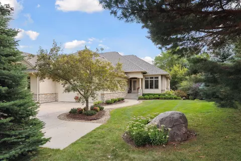 11977 Germaine Ter, Eden Prairie, MN 55347