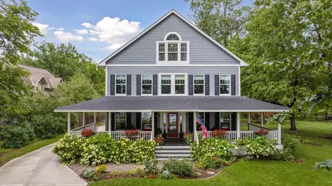 1497 N Birch Lake Blvd, White Bear Lake, MN 55110
