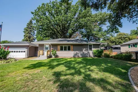 7220 Girard Ave S, Richfield, MN 55423