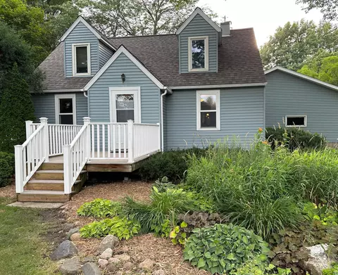 1716 29th Ave SE, Austin, MN 55912