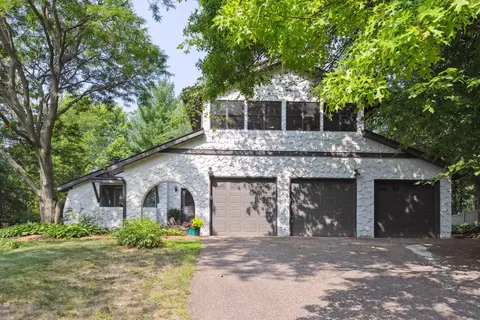 5134 Highland Rd, Minnetonka, MN 55345