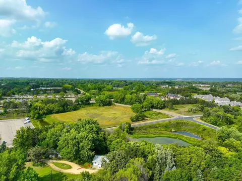 8195 College Trl, Inver Grove Heights, MN 55076