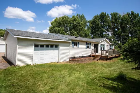 1381 320th St W, Northfield, MN 55057
