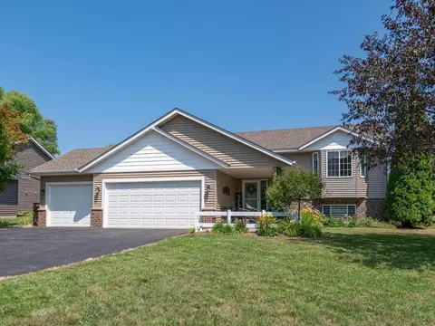 927 Tom Jirik Ct NW, Lonsdale, MN 55046