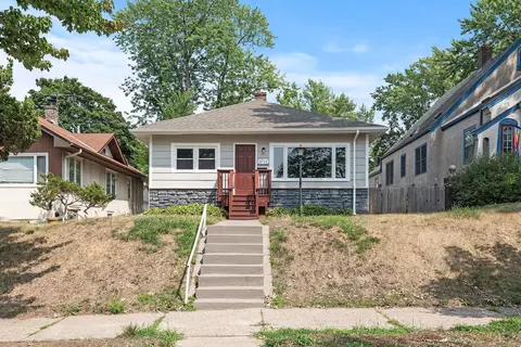 3712 Humboldt Ave N, Minneapolis, MN 55412